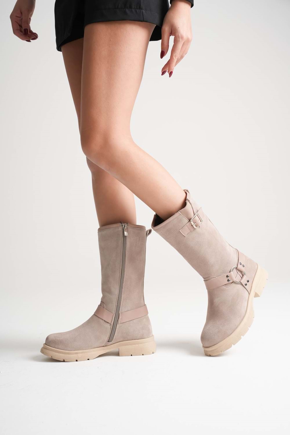 Kadın Hakiki Deri Aksesuar Detaylı Binici Çizme - Vizon Süet