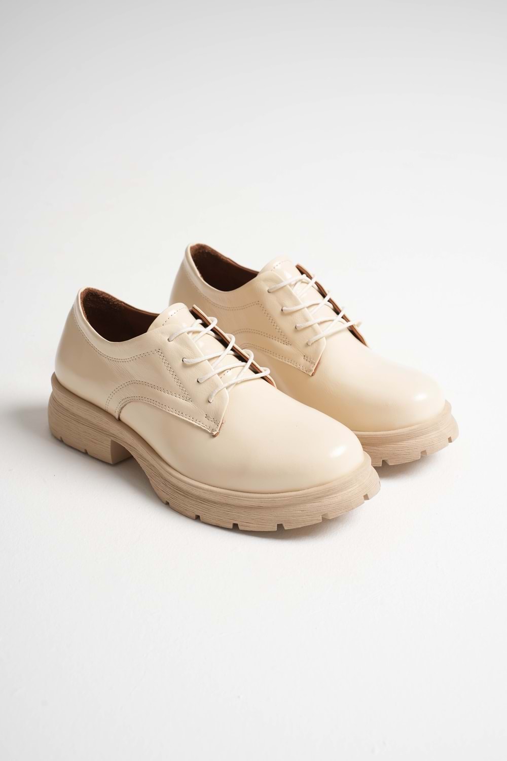 Kadın Hakiki Deri Bağcıklı Oxford Ayakkabı - Bej Rugan