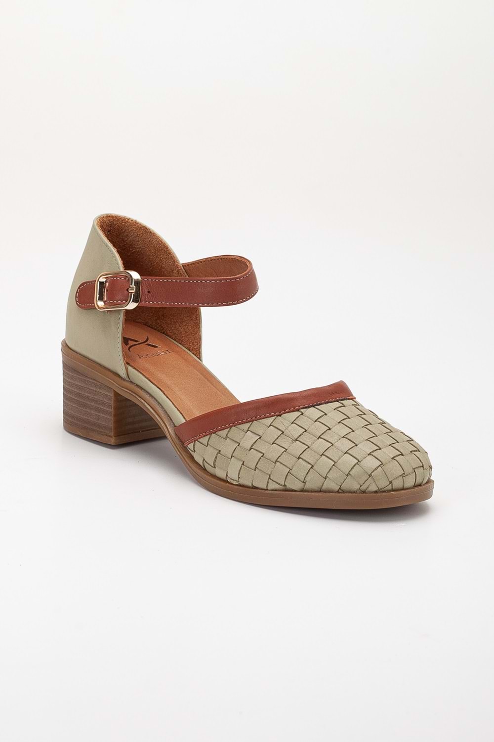 Kadın Hakiki Deri Burnu Kapalı Örgülü Sandalet - Yeşil