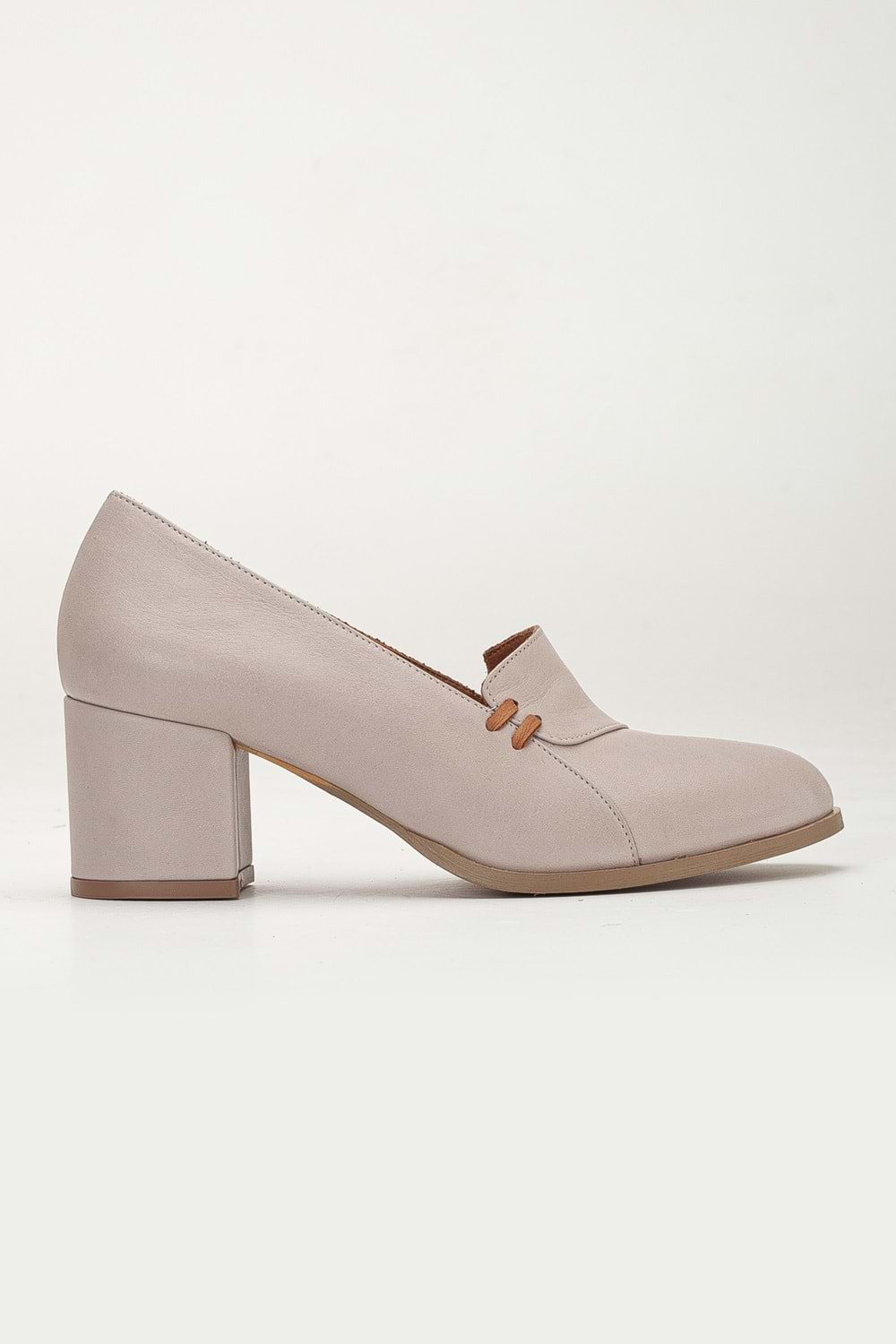 Kadın Hakiki Deri Biyeli Topuklu Ayakkabı - Silvergrey