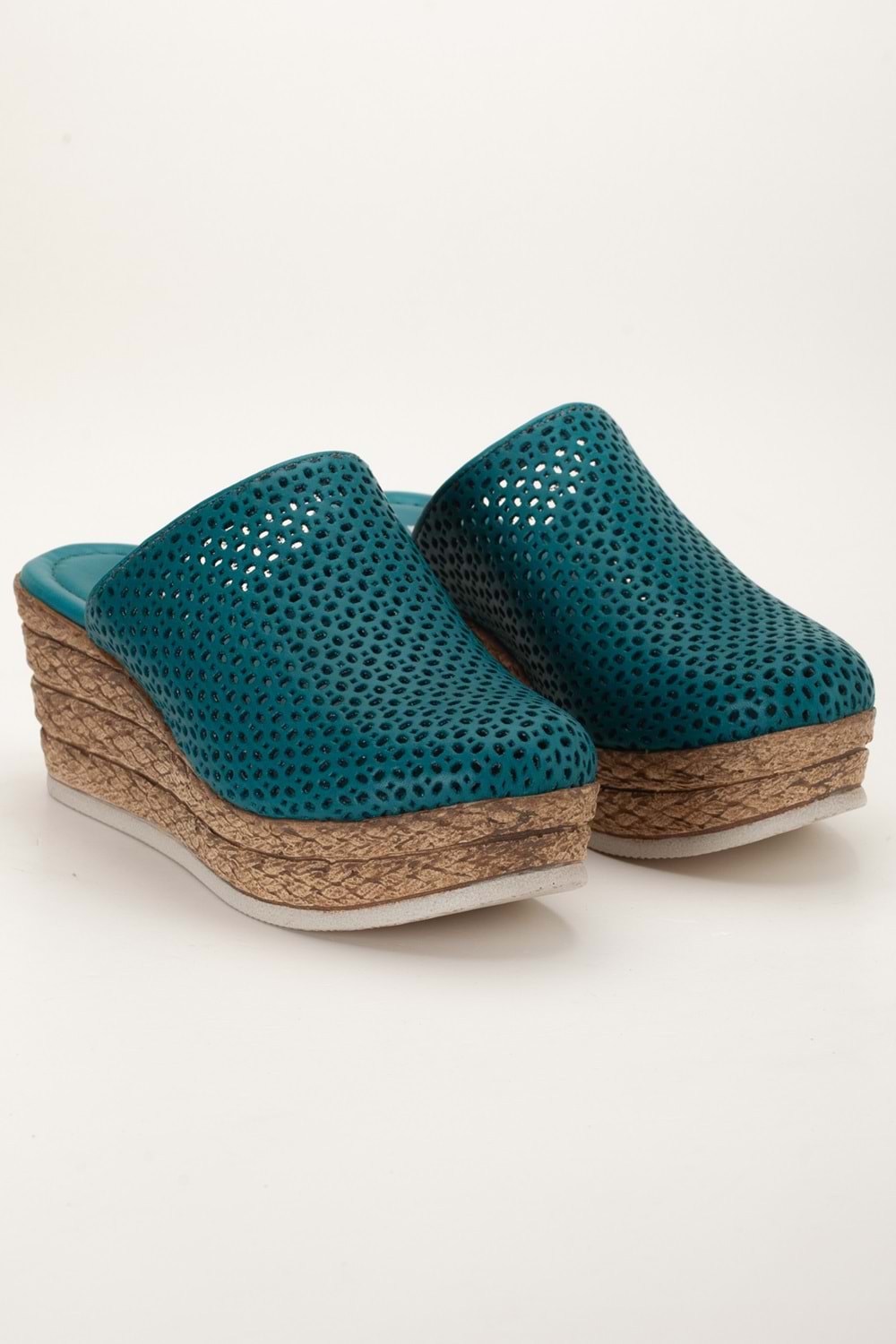 Kadın Hakiki Deri Burnu Kapalı Dolgu Topuk Terlik - Ocean Depths