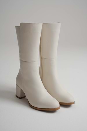 Kadın Hakiki Deri Şık Topuklu Çizme - Krem