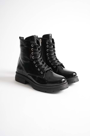 Kadın Hakiki Deri Bağcıklı Fermuarlı Rahat Postal Bot - Siyah Rugan