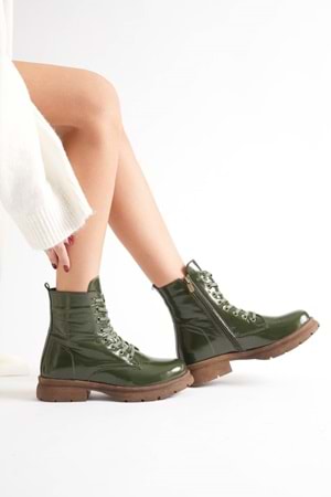 Kadın Hakiki Deri Bağcıklı Fermuarlı Rahat Postal Bot - Yeşil Rugan