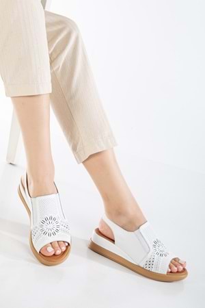 Kadın Hakiki Deri Lastikli Sandalet - Beyaz