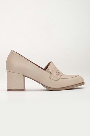 Kadın Hakiki Deri Tokalı Şık Topuklu Ayakkabı - Bej