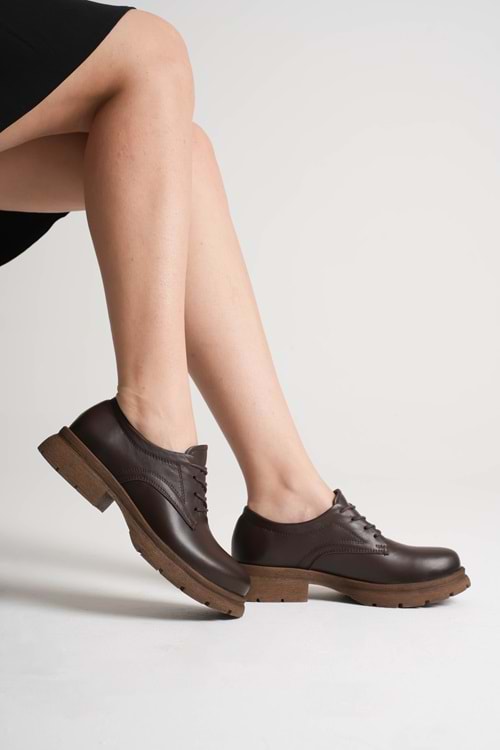 Kadın Hakiki Deri Bağcıklı Oxford Ayakkabı - Kahve