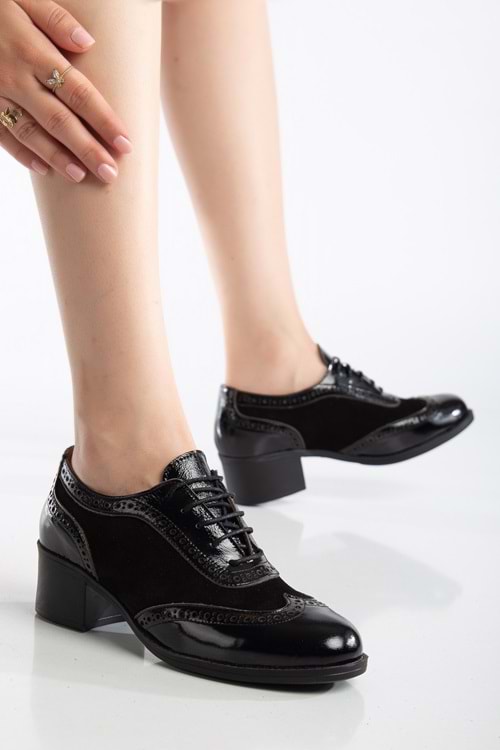 Kadın Hakiki Deri Topuklu Oxford Ayakkabı - Siyah Rugan