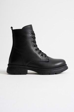 Kadın Hakiki Deri Bağcıklı Fermuarlı Rahat Postal Bot - Siyah